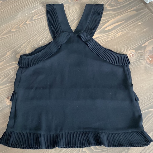 Black dressy tank top with ruffles. XS - Picture 5 of 5